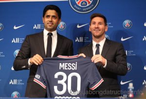 Messi ra điều kiện để tiếp tục ở lại PSG